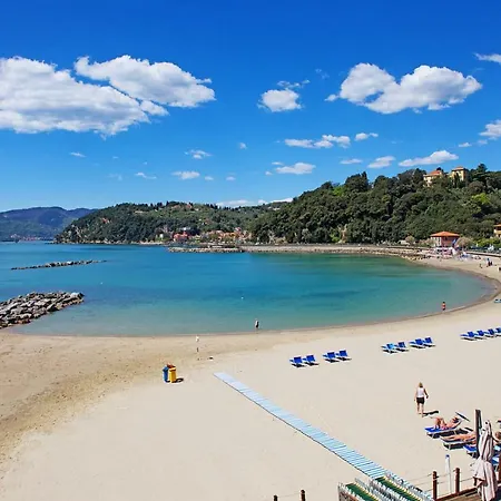 Prima Fila Affittacamere Lerici
